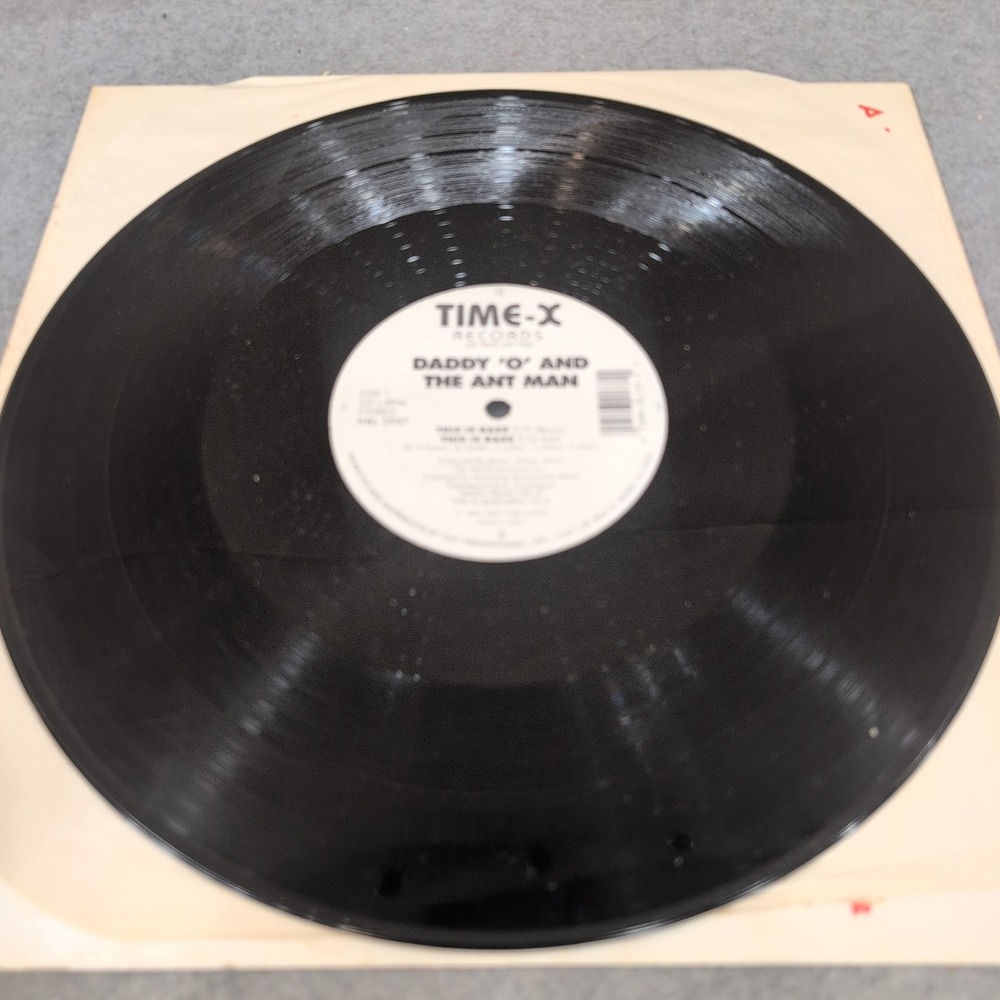 Daddy 'O' and The Ant Man This Is Bass 12" Vinyl Single 1989 Time-X HAL 12137 - Picture 2 of 5
